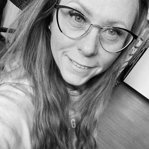 Meet your Posher, Tika